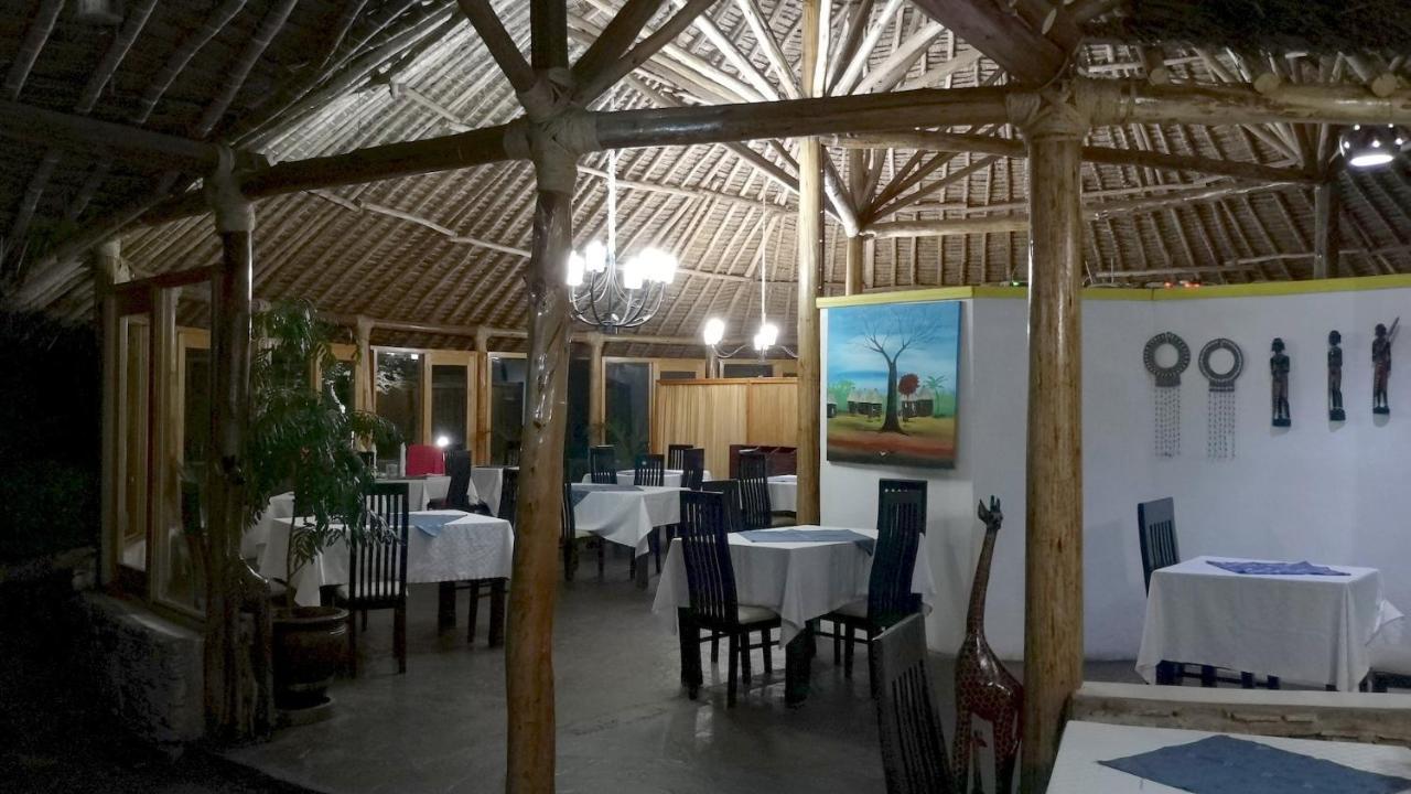 Osero Lodge Ololaimutiek Exterior foto